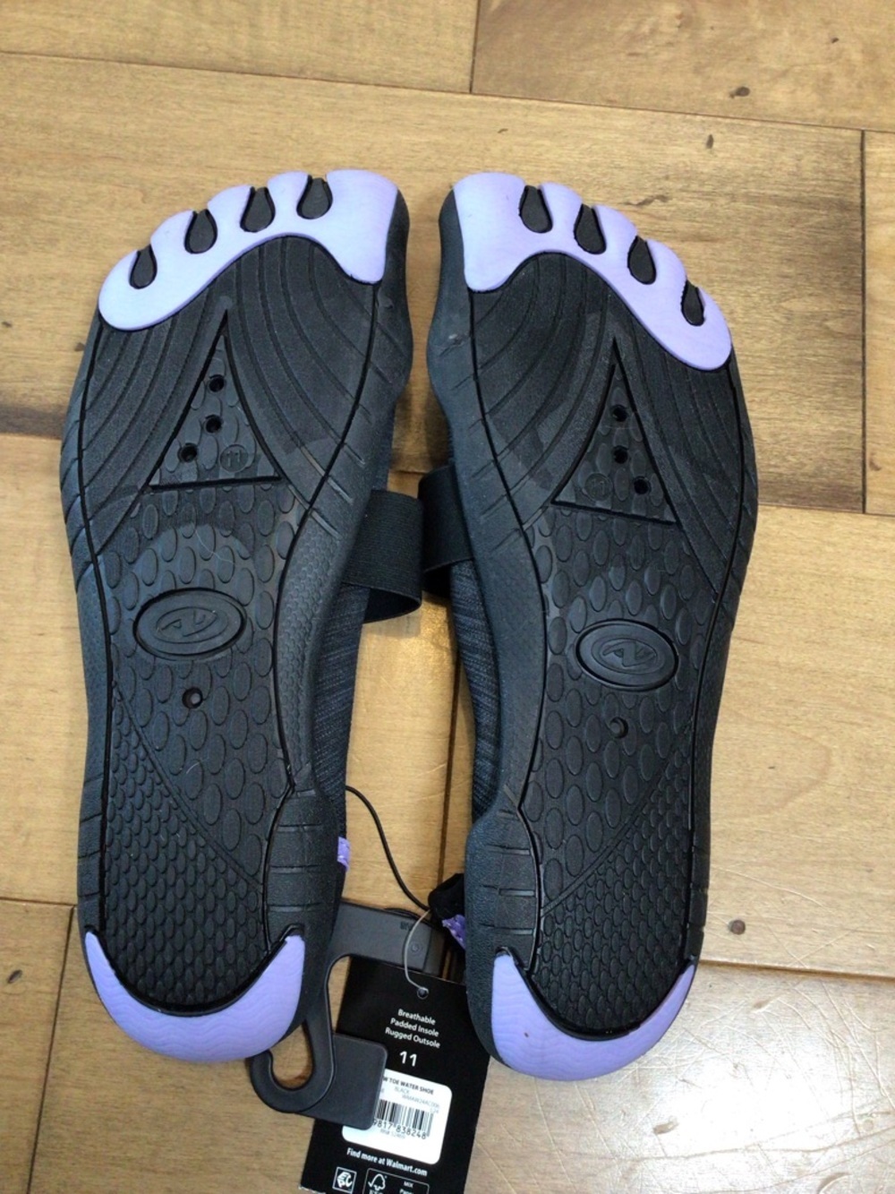 Athletic Works Women’s Five Toe Water Shoes Size 11 Black Lavender Beach Pool. - Picture 9 of 10